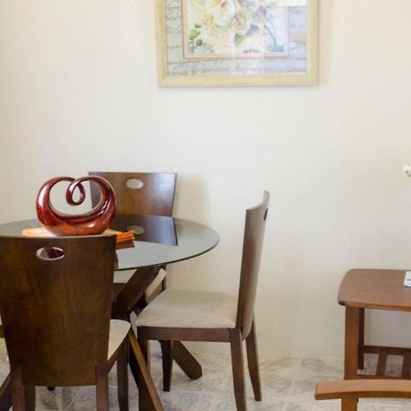 Hopeville Apartments Κράιστ Τσερτς Δωμάτιο φωτογραφία