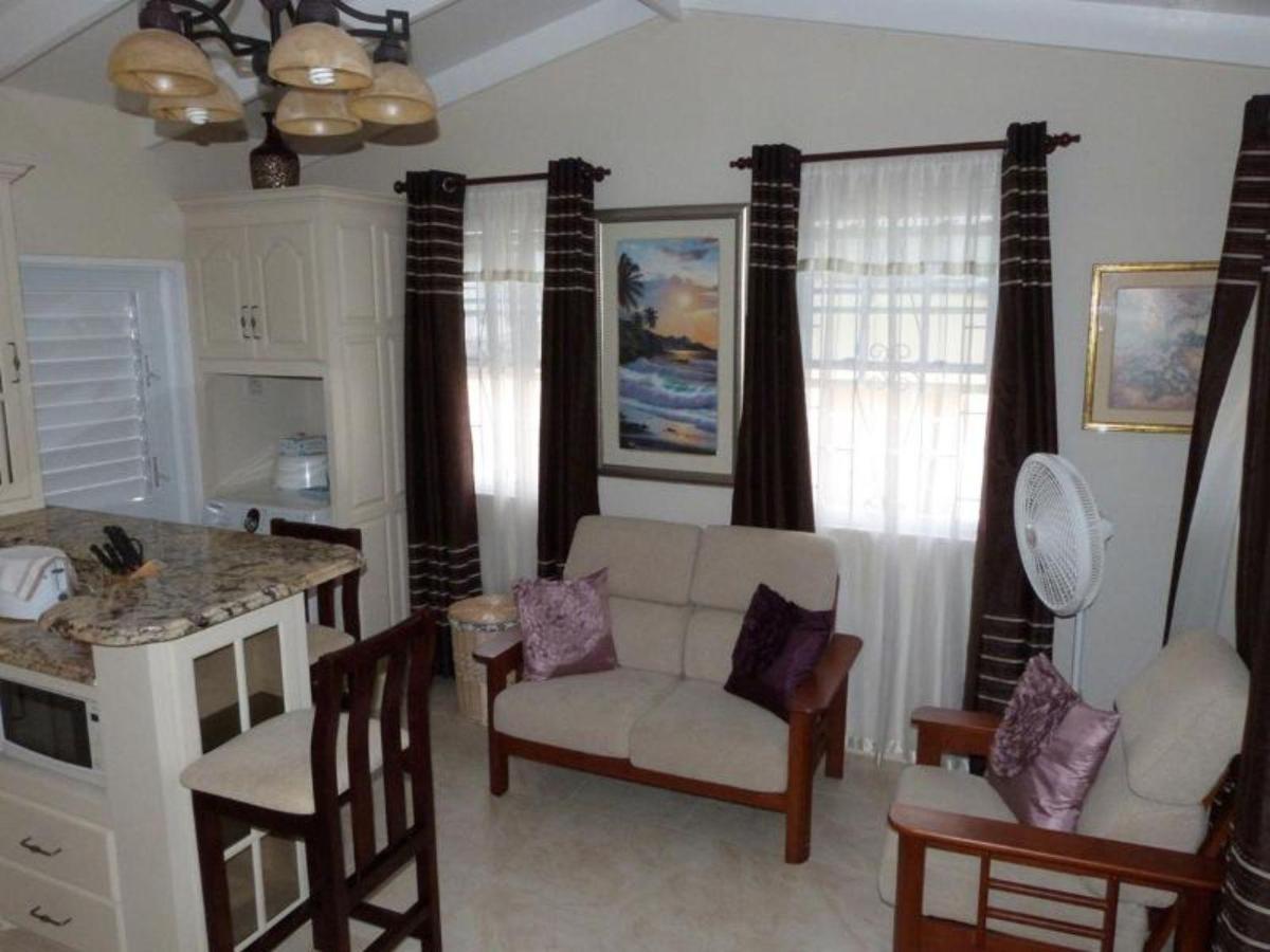 Hopeville Apartments Κράιστ Τσερτς Δωμάτιο φωτογραφία
