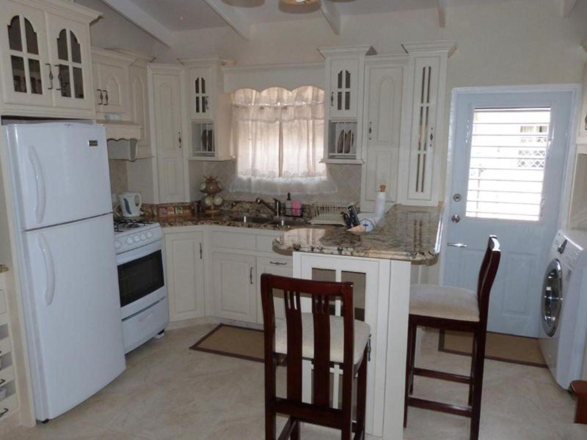 Hopeville Apartments Κράιστ Τσερτς Εξωτερικό φωτογραφία